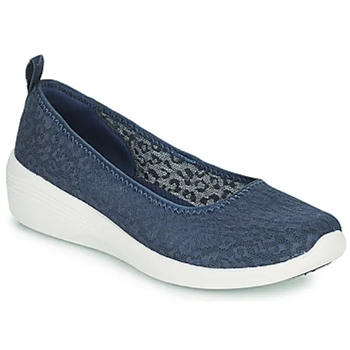 Skechers  ARYA  women's Shoes (Pumps / Ballerinas) in Blue