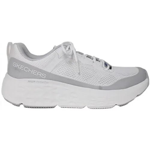 Skechers  Max Cushioning Delta  men's Shoes (Trainers) in White