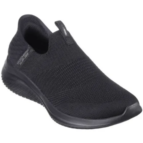 Skechers  Slip-ins: Ultra Flex 3.0  women's Shoes (Trainers) in Black