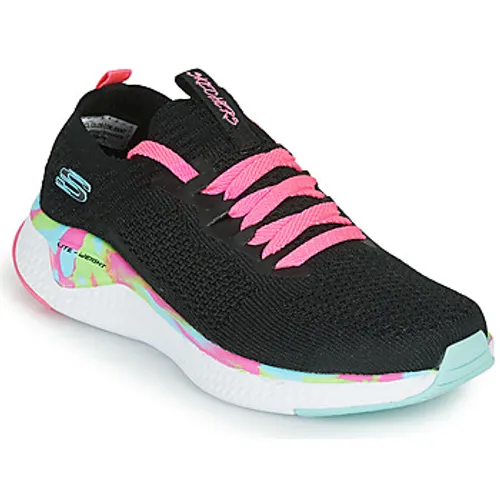 Skechers  SOLAR FUSE  girls's Children's Shoes (Trainers) in Black