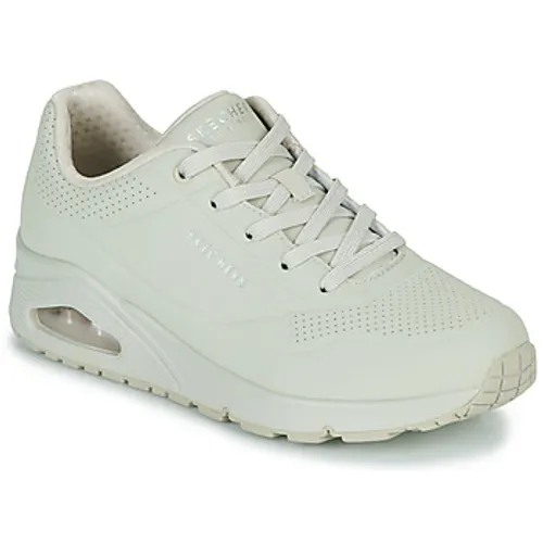 Skechers  UNO - STAND ON AIR  women's Shoes (Trainers) in White