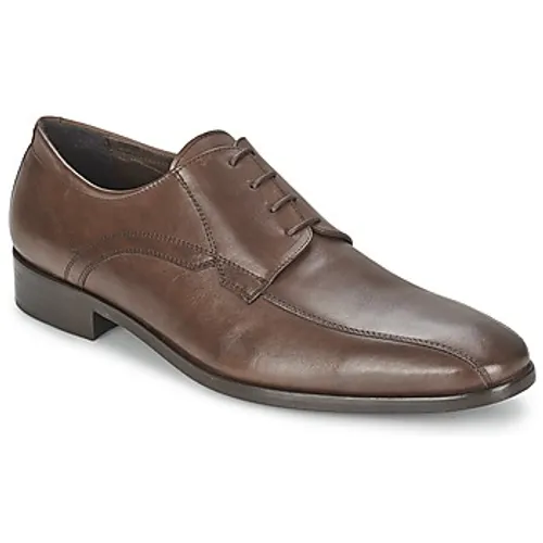 So Size  CURRO  men's Casual Shoes in Brown