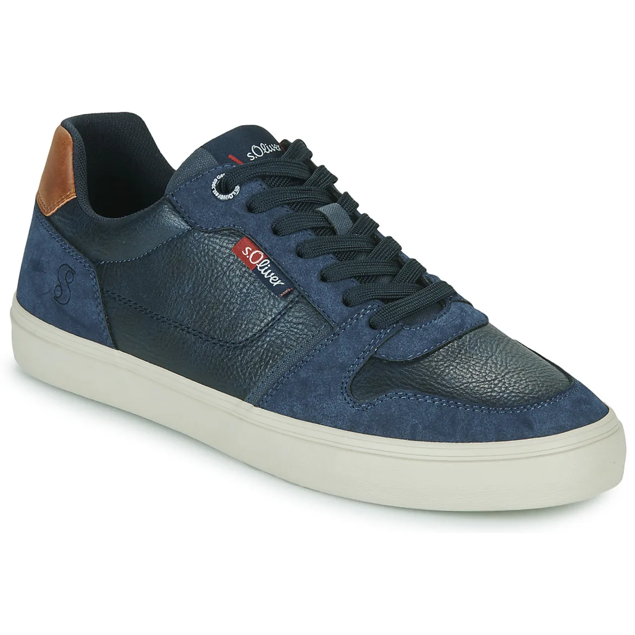 S.Oliver  13602-41-891  men's Shoes (Trainers) in Marine