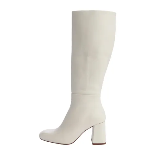 Souliers Martinez , Ivory Leather Flat Shoes by Martinez ,White female, Sizes:
