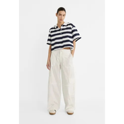 Stradivarius Wide cargo trousers with multiple pockets  Ecru
