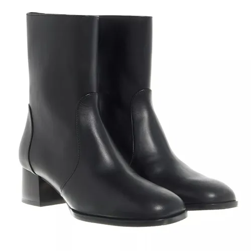 Stuart Weitzman Boots & Ankle Boots - Nola Zip Bootie - black - Boots & Ankle Boots for ladies