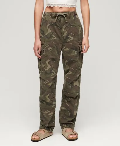 Superdry Women's Low Rise Parachute Cargo Pants Green / Outline Camo