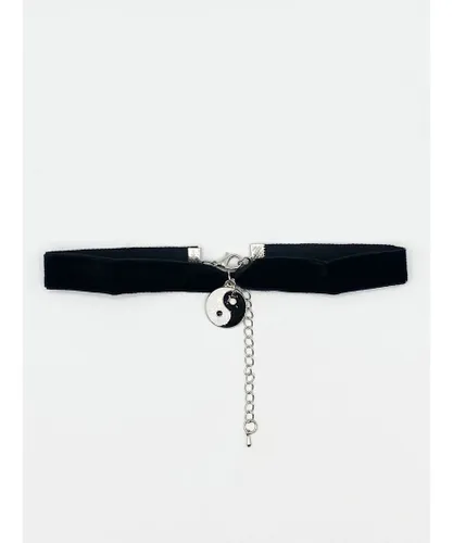 SVNX Womens Black Faux Velvet Choker Necklace with Ying Yang Charm - One Size