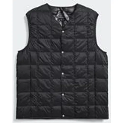 Taion V Neck Button Down Vest in Black
