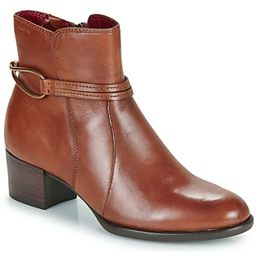 Tamaris  25042  women's Low Ankle Boots in Brown