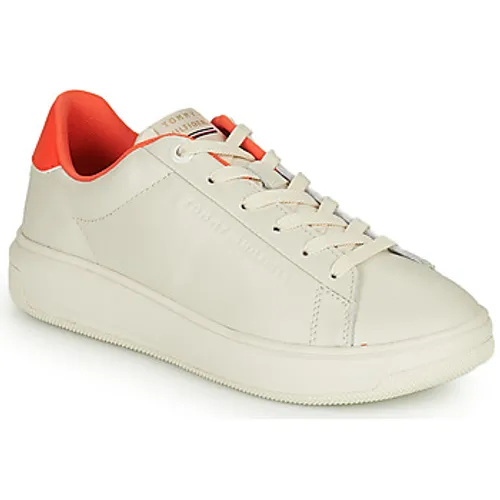 Tommy Hilfiger  LOWCUT LEATHER CUPSOLE  women's Shoes (Trainers) in White