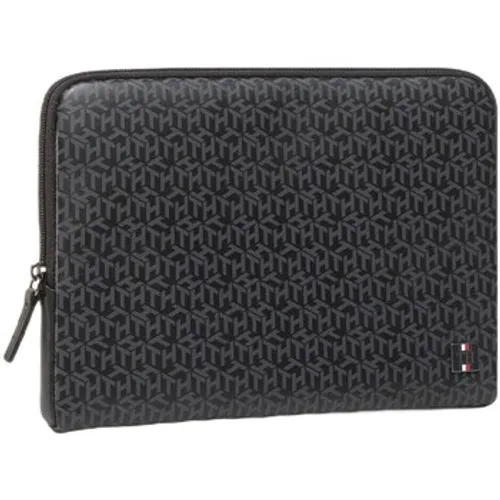 Tommy Hilfiger  Monogram Tablet  women's Purse wallet in Black