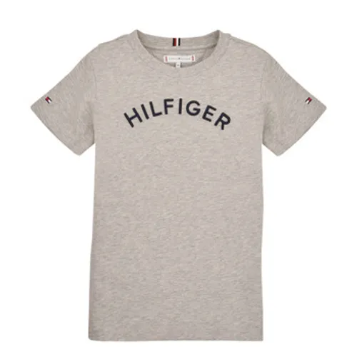 Tommy Hilfiger  U HILFIGER ARCHED TEE  boys's Children's T shirt in Grey