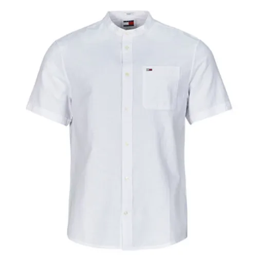 Tommy Jeans  TJM REG MAO LINEN BLEND SS SHIRT  men's Short sleeved Shirt in White