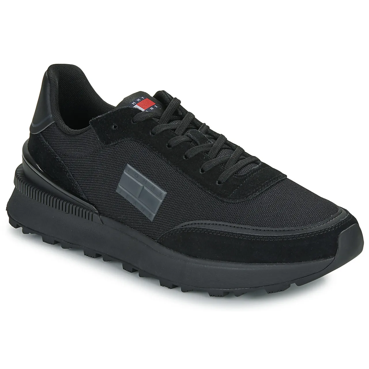 Tommy Jeans  TJM TECHNICAL RUNNER  men's Shoes (Trainers) in Black