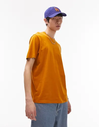 Topman classic fit t-shirt in tan-Orange