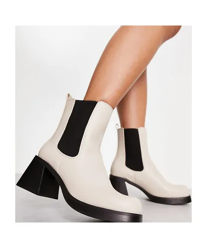Topshop Womens Wide Fit Bay square toe heeled chelsea boot in off white Polyurethane