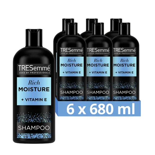 TRESemmé Rich Moisture Shampoo luxurious moisture for
