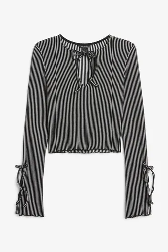 Two-tone rib knit long sleeve top - Black