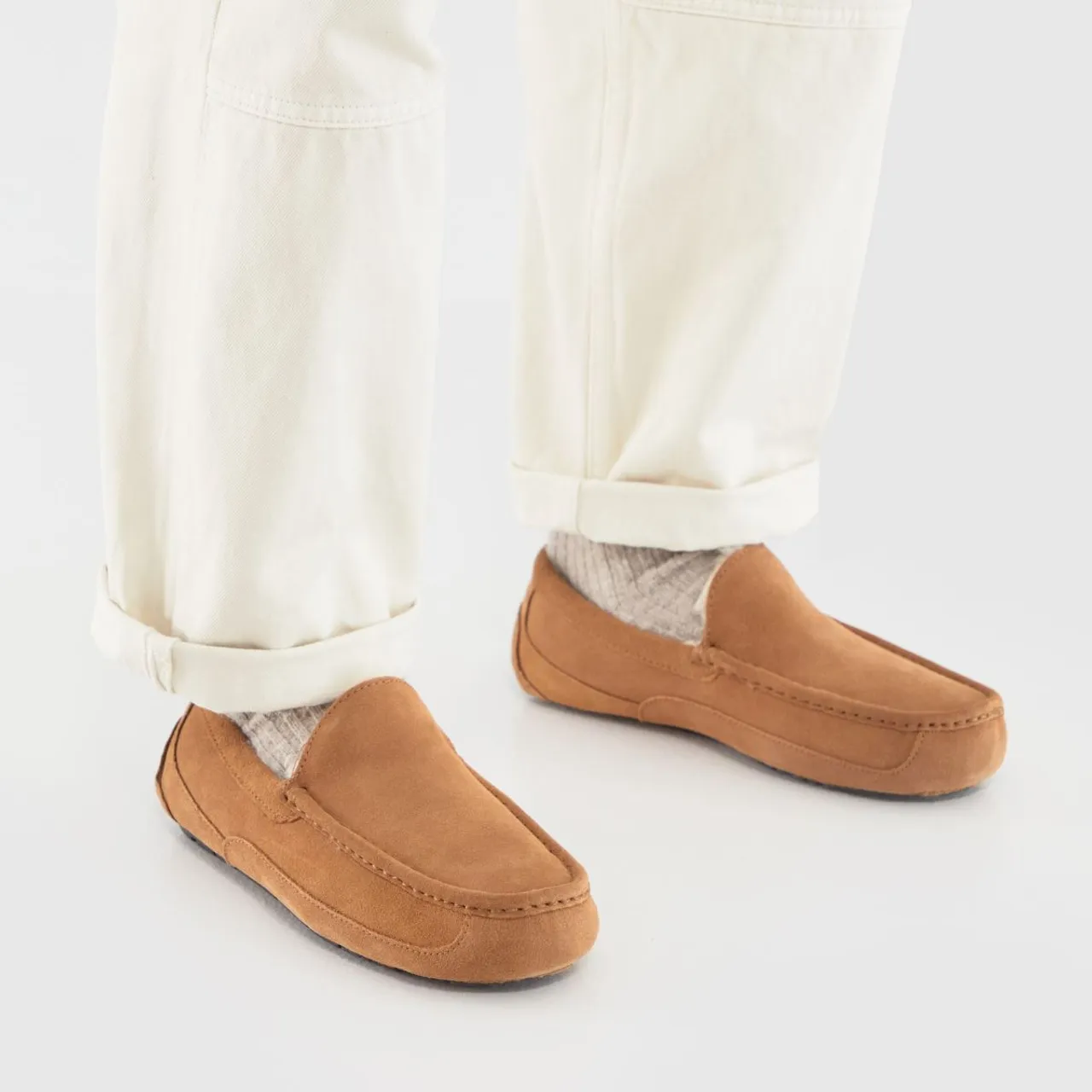 Ugg Ascot Slippers In Tan