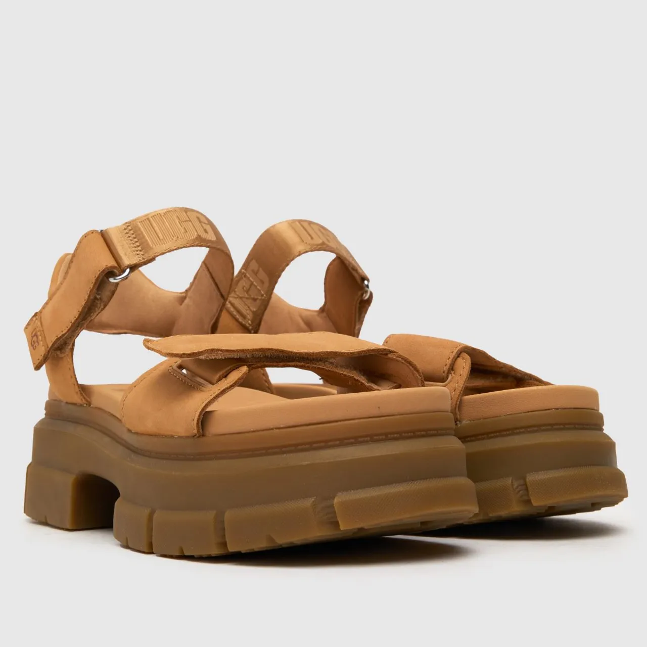 Ugg Ashton Sandals In Tan