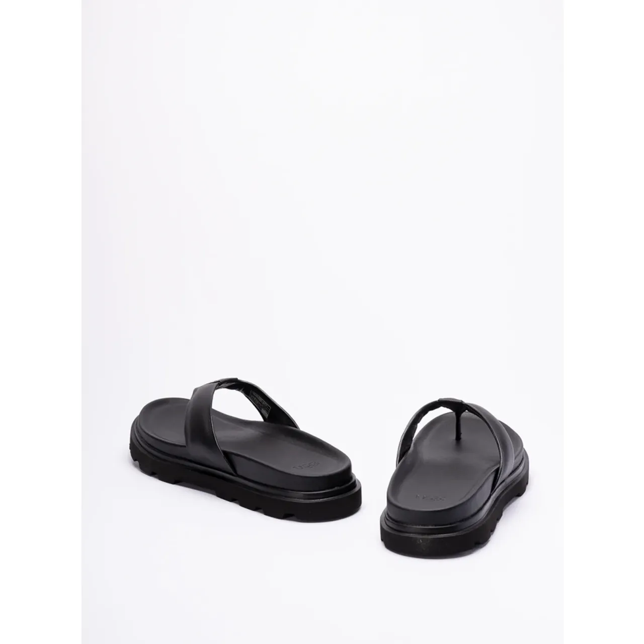 UGG , Black Capitola Flip Sandals ,Black male, Sizes: