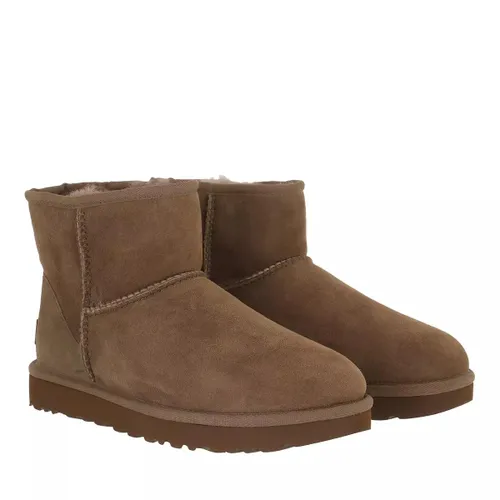 UGG Boots & Ankle Boots - W Classic Mini Ii - brown - Boots & Ankle Boots for ladies
