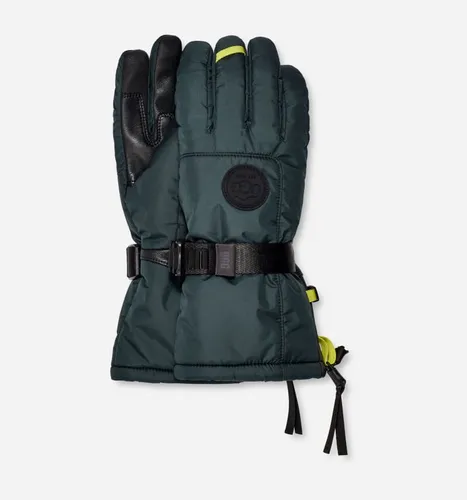 UGG® Shasta Gauntlet Glove in Black