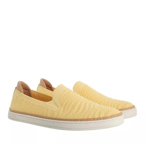 UGG Sneakers - W Sammy Wavy - yellow - Sneakers for ladies