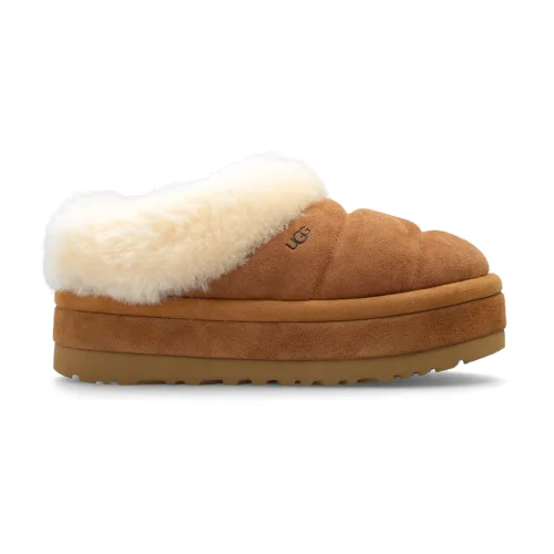 UGG , ‘Tazzlita’ suede platform boots ,Brown female, Sizes: