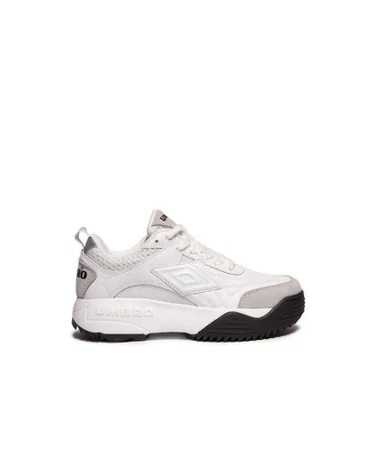 Umbro Mens Maxima Low Trainers in White Black - Black & Silver Leather (archived)