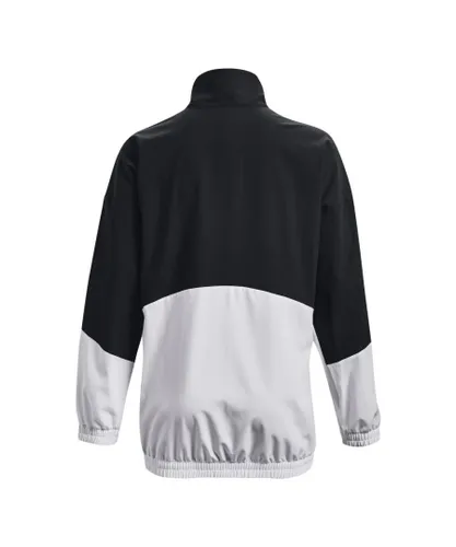 Under Armour Womenss UA Woven Oversized Jacket in Black