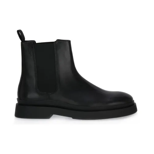 Vagabond Shoemakers , Mike Cow Leather Black Chelsea Boots ,Black male, Sizes: