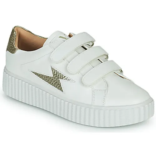 Vanessa Wu  SUROIT  women's Shoes (Trainers) in White