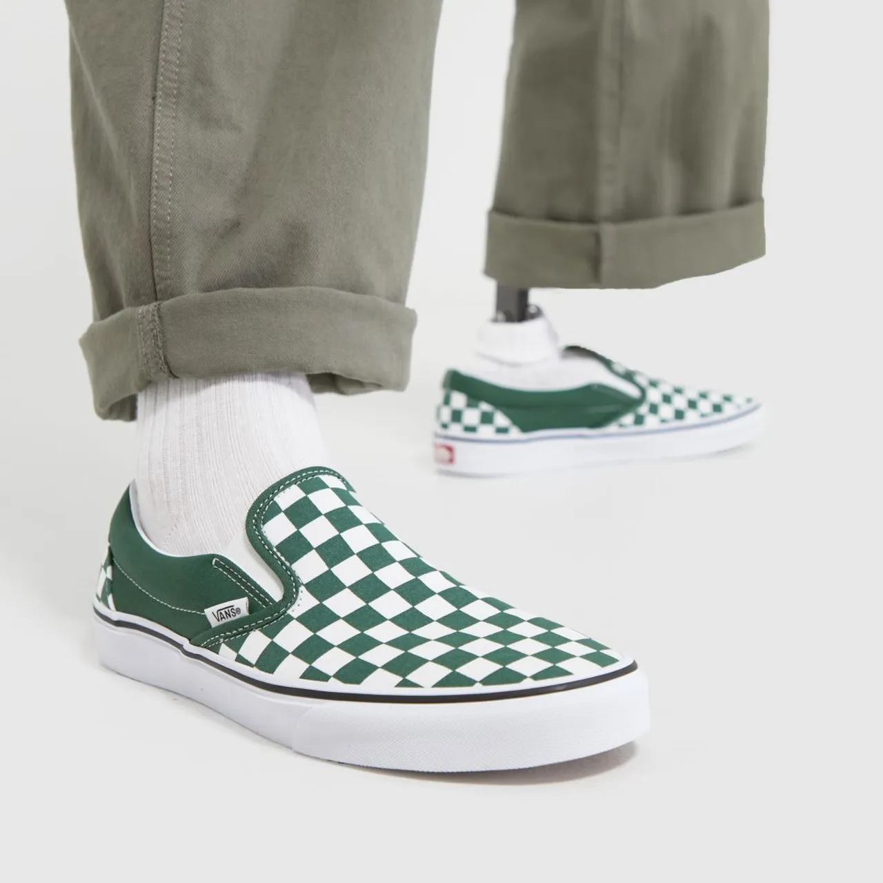 Vans Classic Slip On Trainers In Green