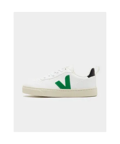 Veja Boys Boy's Juniors Laced Low Top Trainers in Green - White Leather