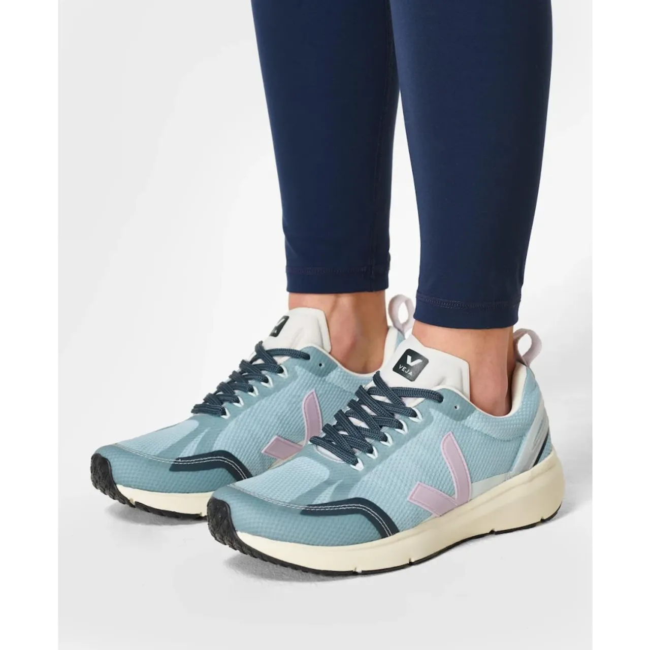 Veja , Condor 2 Alveomesh Sneakers ,Blue female, Sizes: