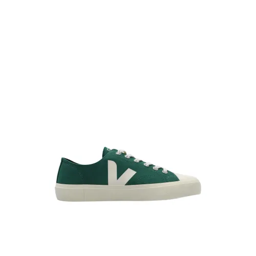 Veja , ‘Wata II Low’ sneakers ,Green male, Sizes: