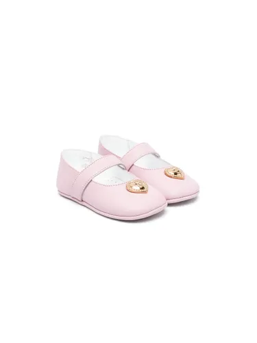 Versace Kids heart-plaque detail ballerina shoes - Pink