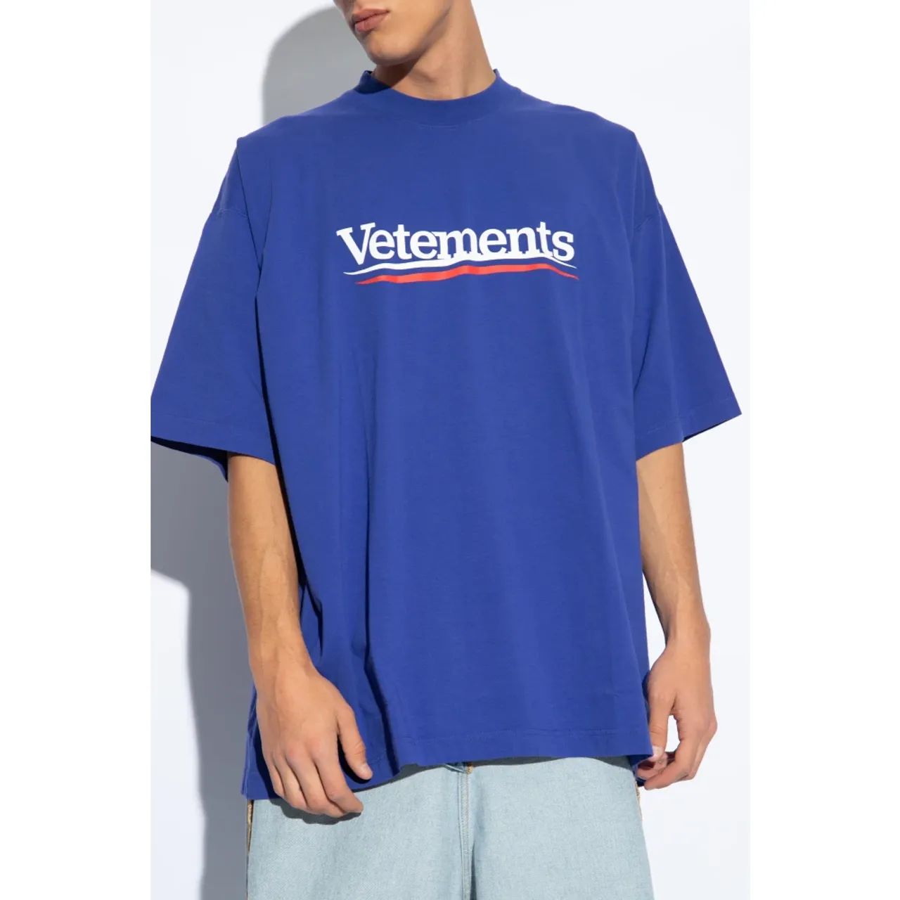 Vetements , T-shirt with logo ,Blue male, Sizes: