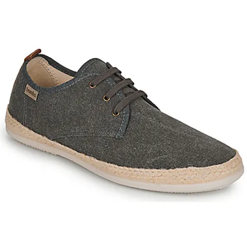 Victoria  -  men's Shoes (Trainers) in Grey