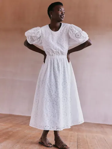 Vivere By Savannah Miller Stella Broderie Anglaise Maxi Dress, White - White - Female