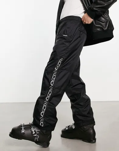 Volcom Shlashslapper ski trousers in black
