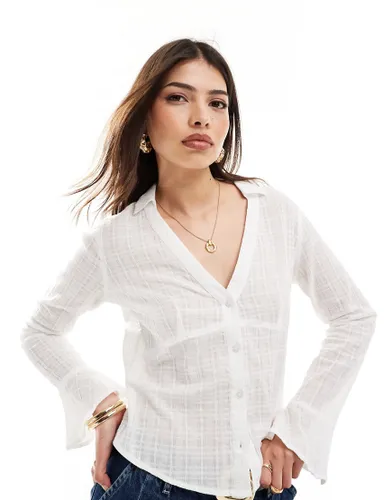 Wednesday's Girl gauzey open collar fitted shirt in white