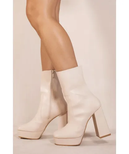 Where's That From Womens Emersyn Block Heel Ankle Boots - Ivory Cream - White