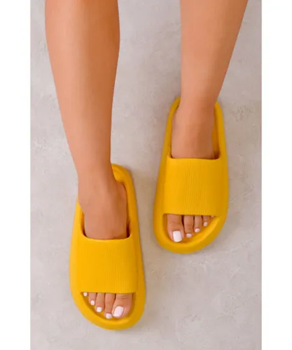 Where's That From Womens Joanna Textured Rubber Sliders - Yellow