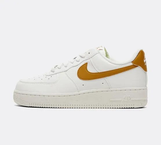 Womens Air Force 1 '07 SE Trainer