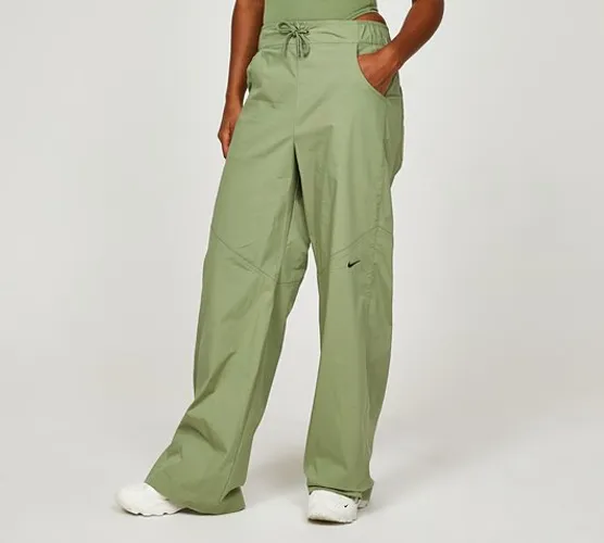 Womens Essential Woven High-Rise Pant