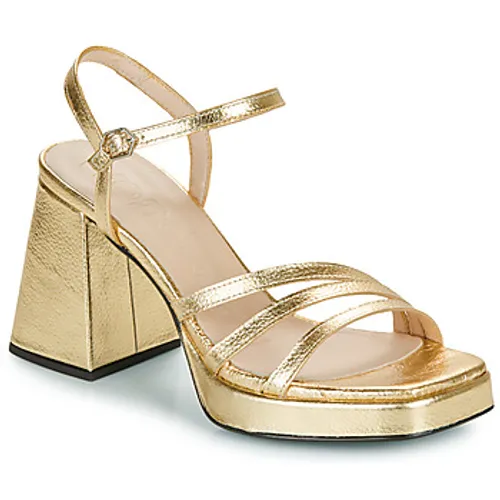 Wonders  M5303  women's Sandals in Gold