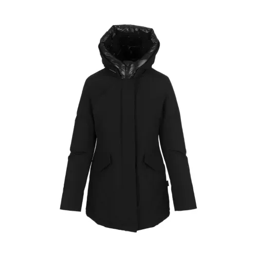 Woolrich , Black Coats with Teflon Coating ,Black female, Sizes: